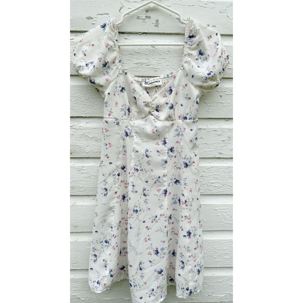 No Boundaries Puff Sleeve Mini Dress Women's XS White Floral Babydoll Cottage